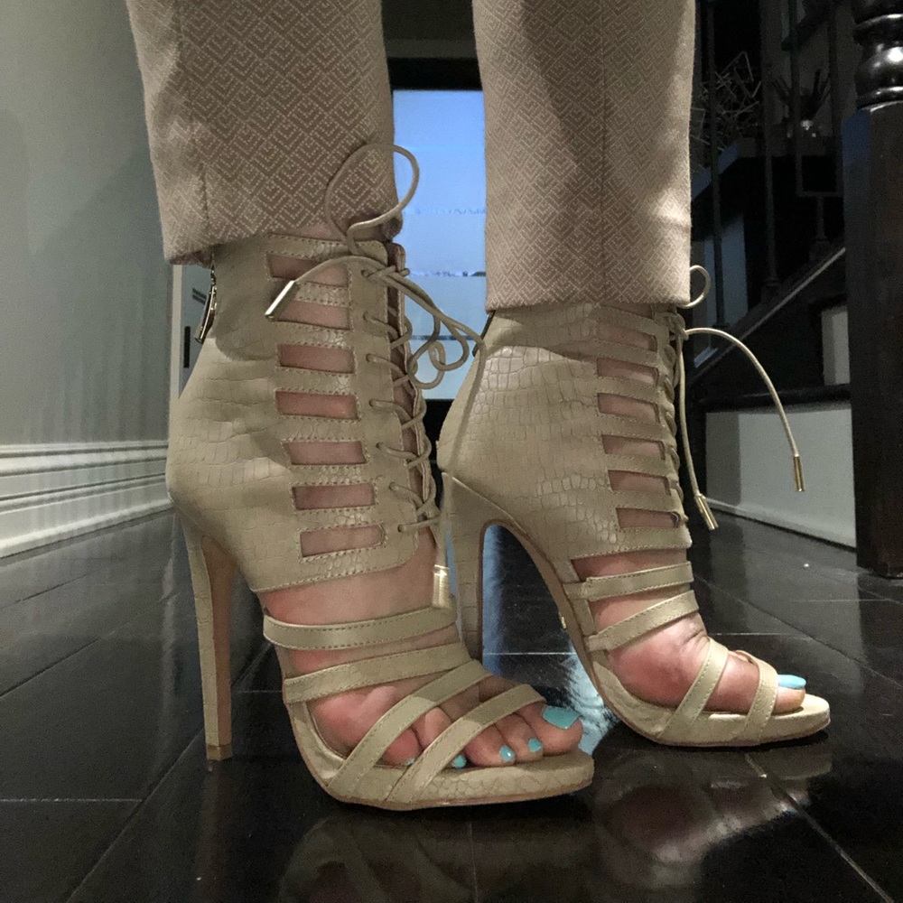 Sexy and Adorable Bebe sandal heels!